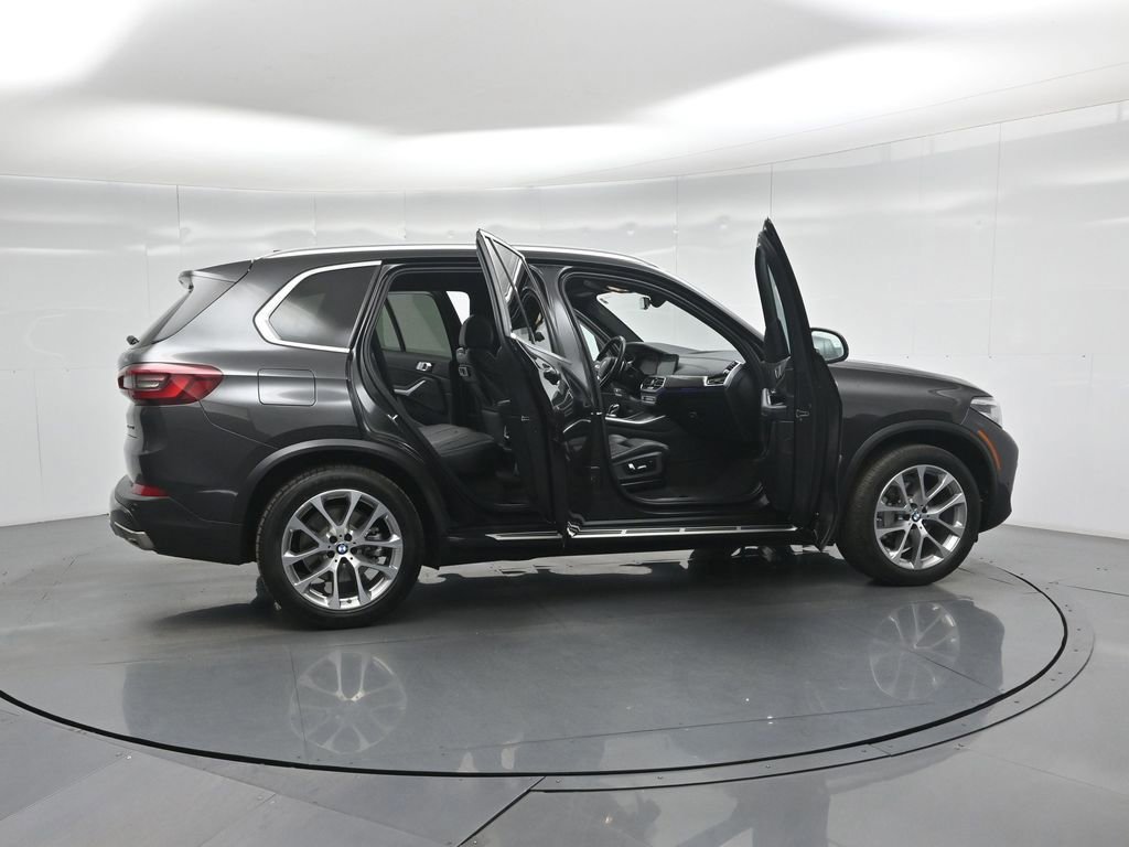 Used 2023 BMW X5 xDrive40i image 32