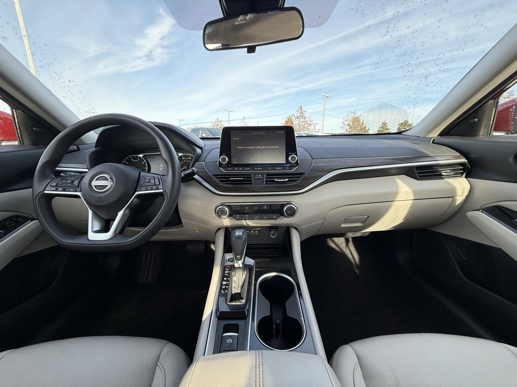 Used 2023 Nissan Altima 2.5 SV image 29