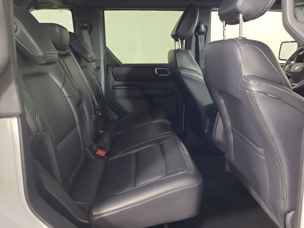 Certified 2025 Ford Bronco Outer Banks AWD/4WD image 21