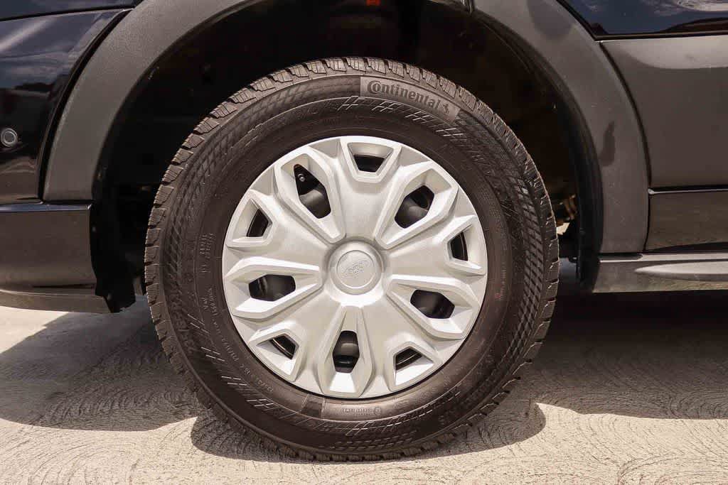 Certified 2025 Ford Transit 350 XLT RWD image 11