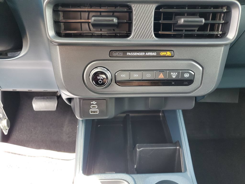 Certified 2025 Ford Maverick XL w/ 4K Tow Package AWD/4WD image 29