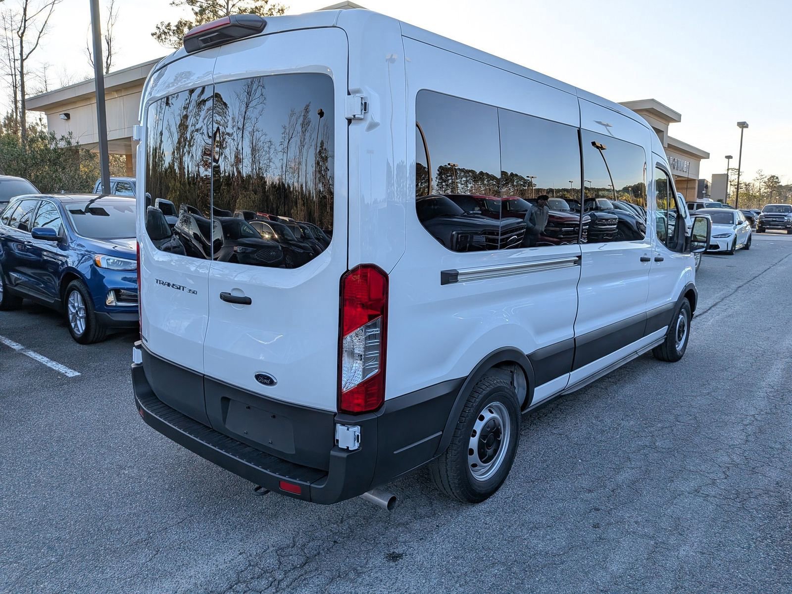 Certified 2025 Ford Transit 350 XL image 5