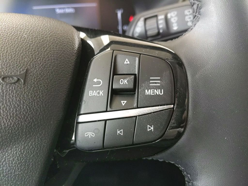 Certified 2024 Ford Escape Active AWD/4WD image 18