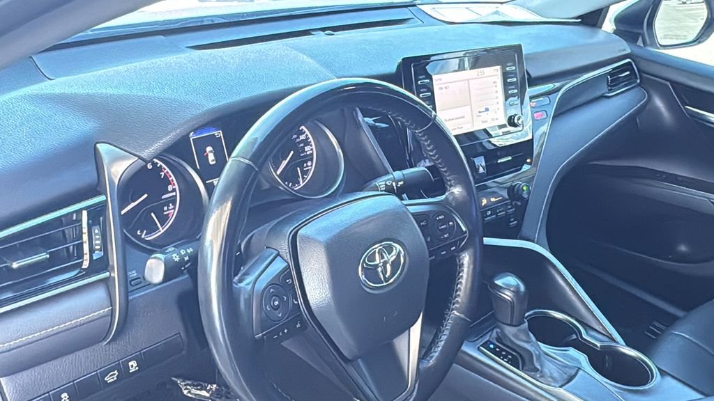 Used 2021 Toyota Camry SE w/ Convenience Package image 21