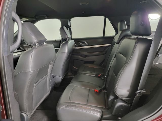 Certified 2019 Ford Explorer XLT w/ Equipment Group 202A FWD image 15