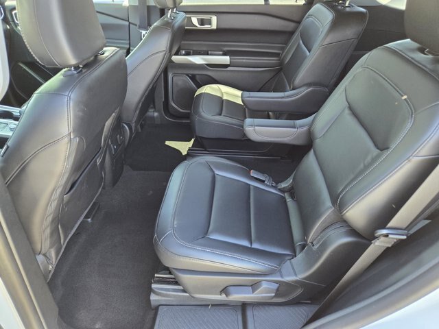 Certified 2023 Ford Explorer XLT w/ Equipment Group 202A AWD/4WD image 10