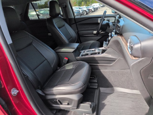 Certified 2023 Ford Explorer Limited AWD/4WD image 15