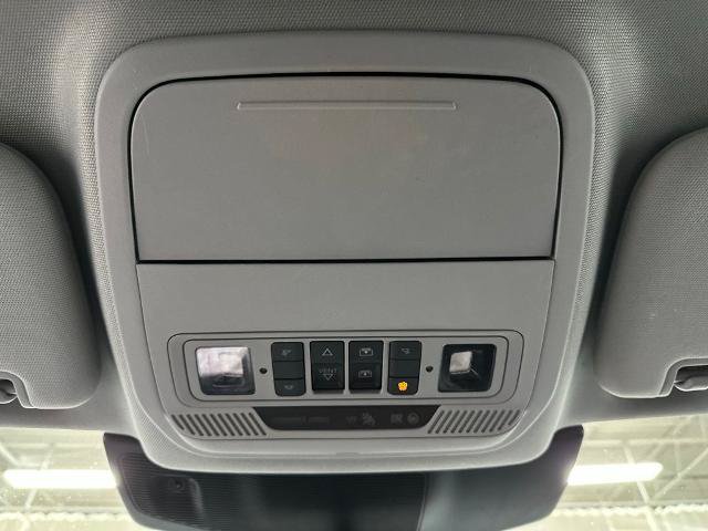 Certified 2022 Ford Explorer XLT w/ Equipment Group 202A AWD/4WD image 31
