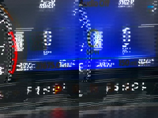 Certified 2022 Ford Explorer XLT w/ Equipment Group 202A image 10