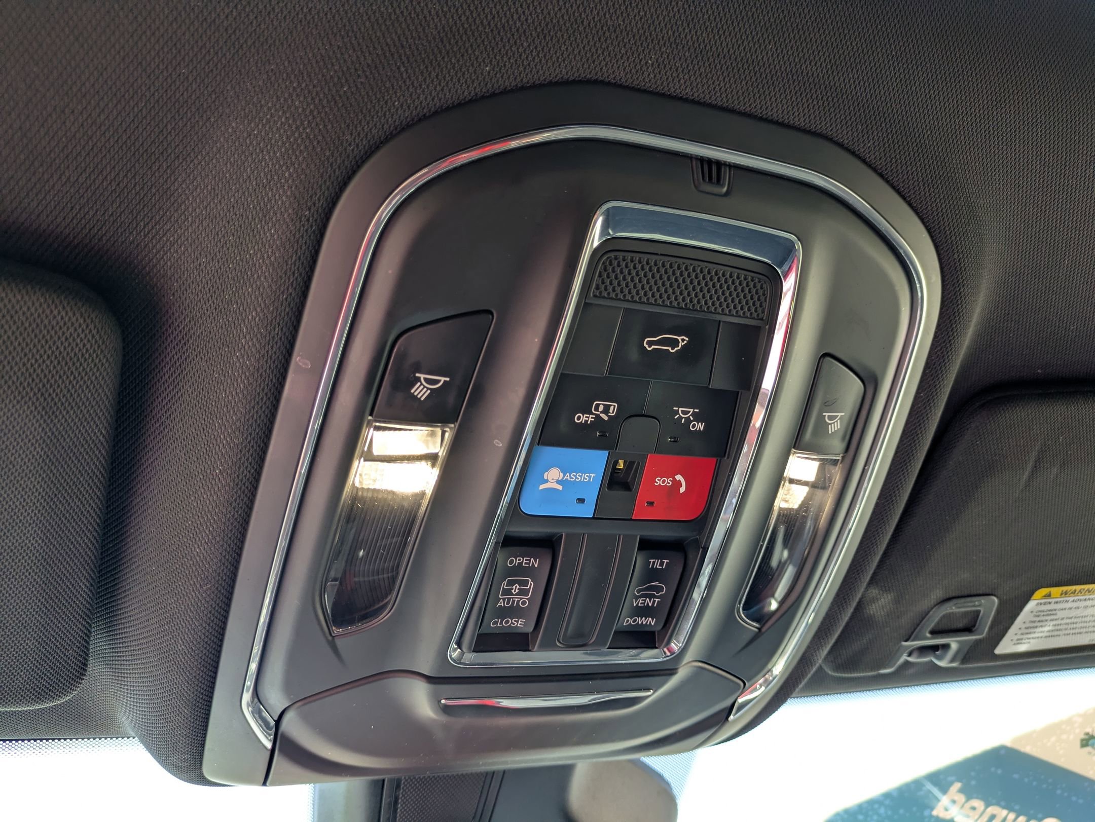 Used 2024 Jeep Grand Cherokee L Laredo w/ Luxury Tech Group I RWD image 26