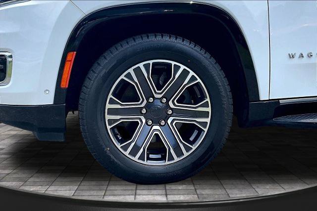 Used 2024 Jeep Wagoneer Series II w/ Flexible Seating Group AWD/4WD image 9