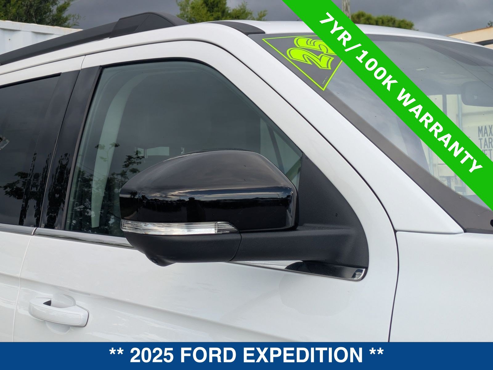 Certified 2025 Ford Expedition Active AWD/4WD image 11