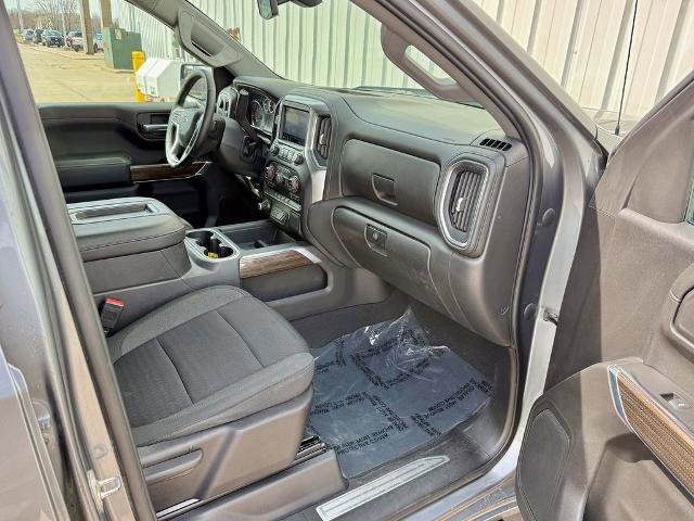 Used 2022 Chevrolet Silverado 1500 LT Trail Boss w/ LPO, Dark Essentials Package image 18