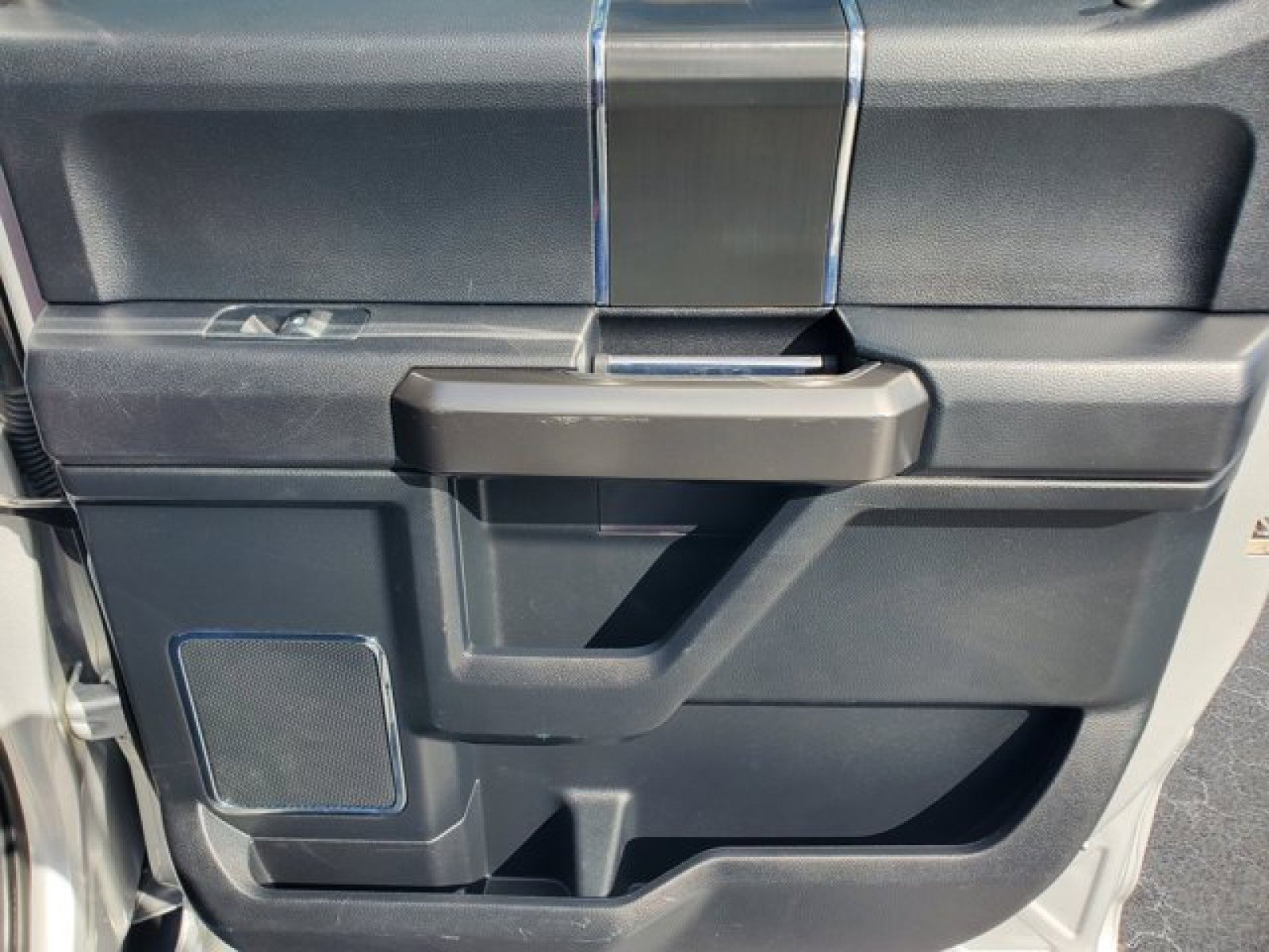 Certified 2019 Ford F150 Lariat image 33