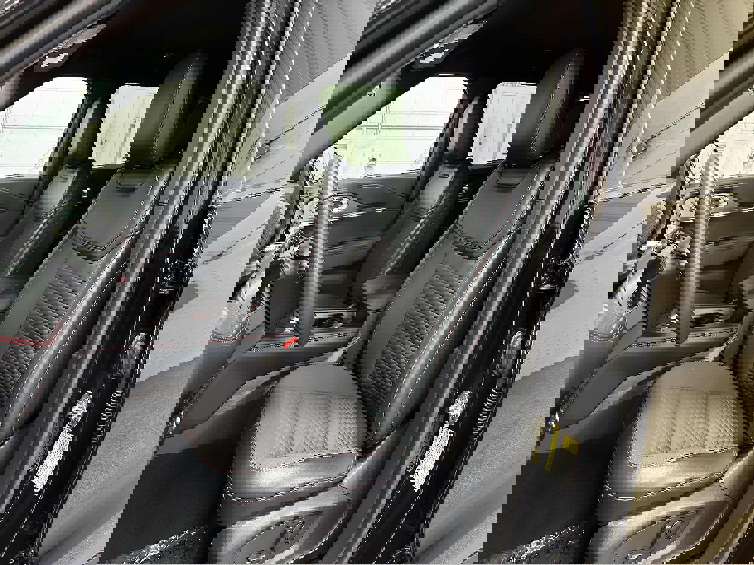 Certified 2025 Ford Explorer ST-Line image 11