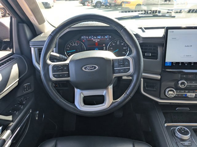 Certified 2024 Ford Expedition XLT image 18