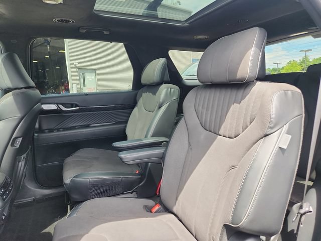 Used 2025 Hyundai Palisade Calligraphy AWD/4WD image 25