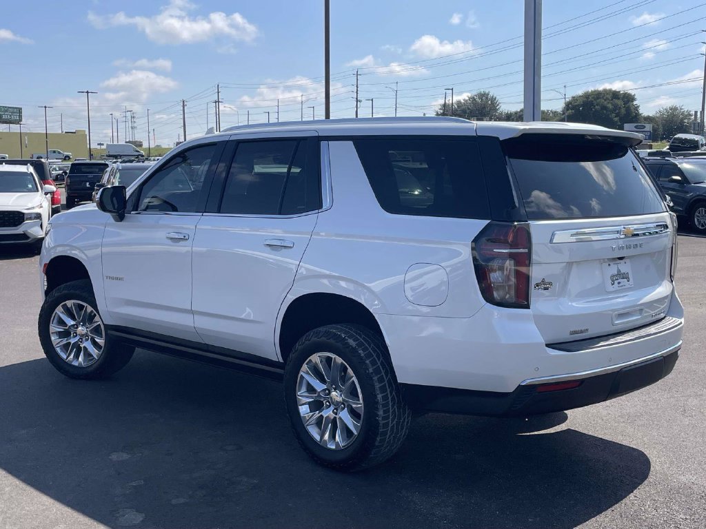 Used 2024 Chevrolet Tahoe Premier AWD/4WD image 5
