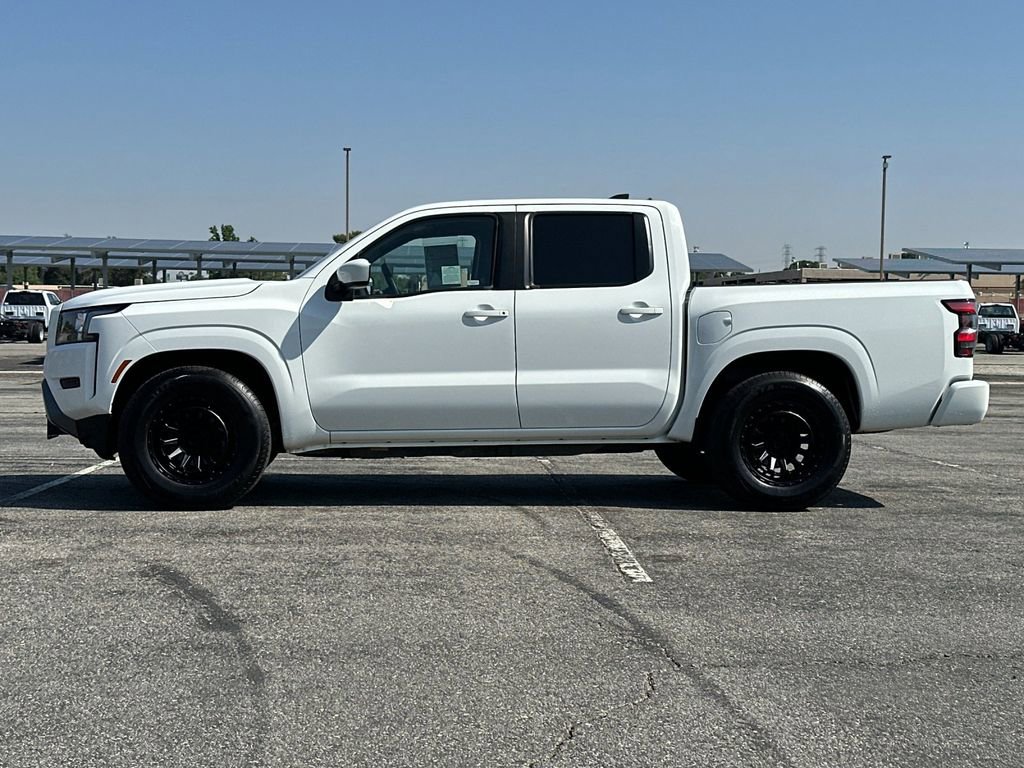 Used 2023 Nissan Frontier SV RWD image 6