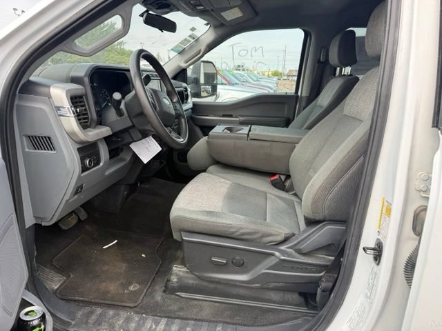 Certified 2024 Ford F250 XLT AWD/4WD image 2