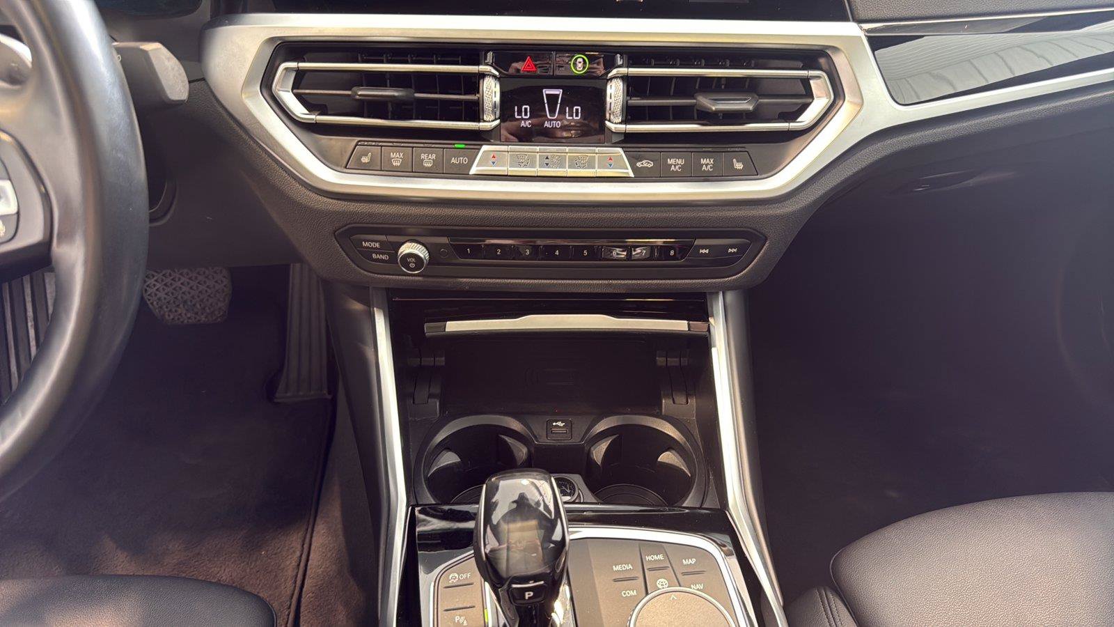 Used 2019 BMW 330i xDrive Sedan w/ Convenience Package AWD/4WD image 27