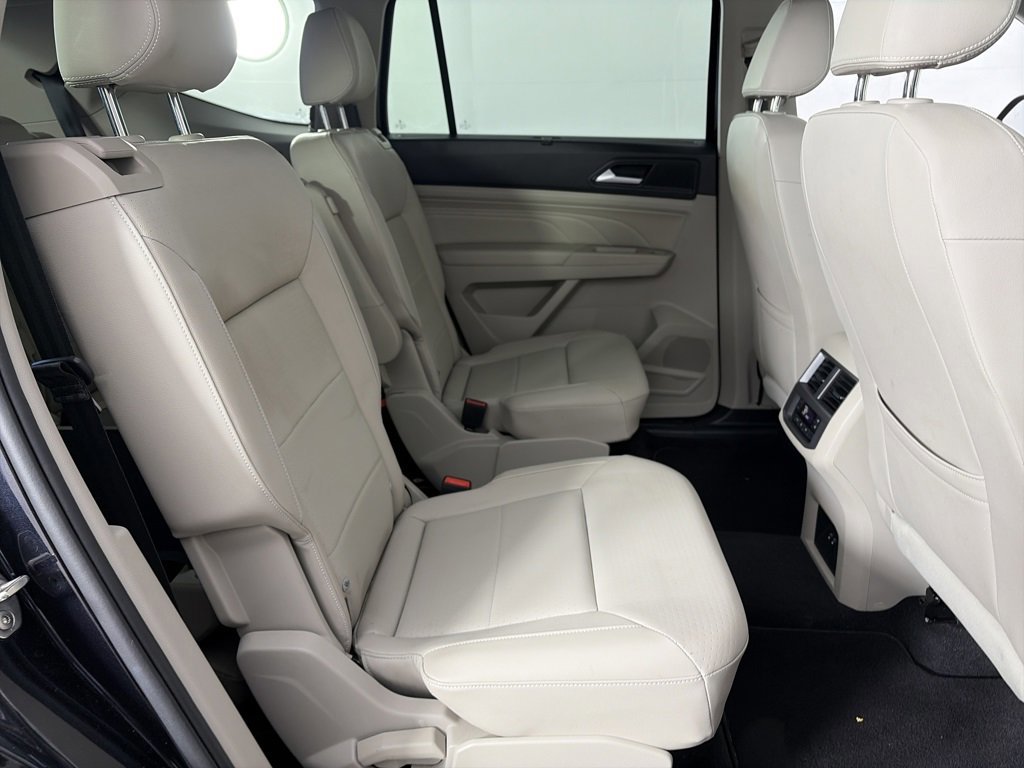 Used 2023 Volkswagen Atlas SEL image 29