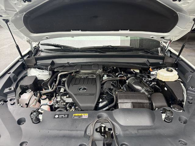 Used 2025 Lexus TX 500h AWD w/ Technology Package image 9
