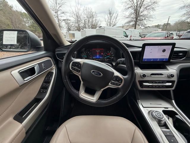 Certified 2023 Ford Explorer XLT w/ Equipment Group 202A image 12