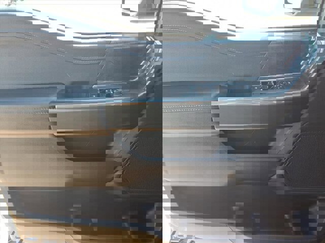 Certified 2022 Ford F150 XLT w/ Equipment Group 302A High image 22