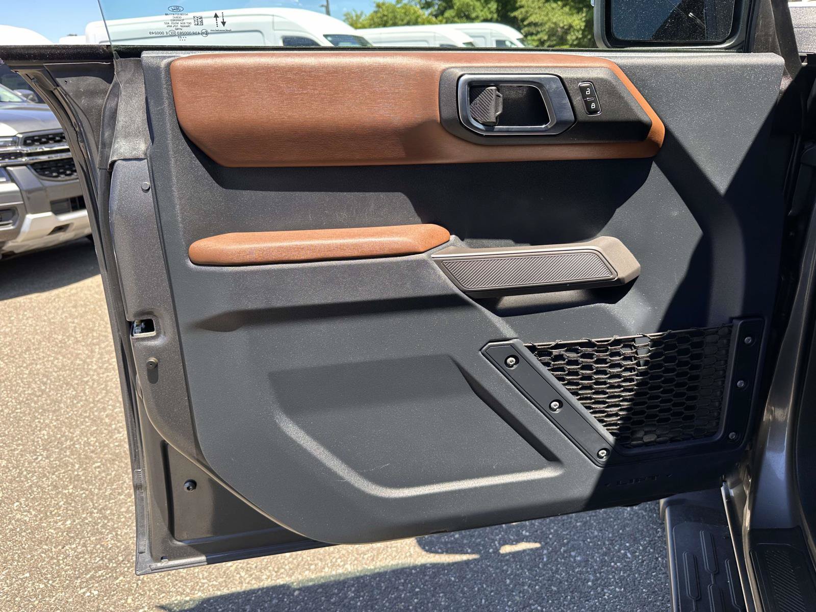 Certified 2023 Ford Bronco Outer Banks AWD/4WD image 9