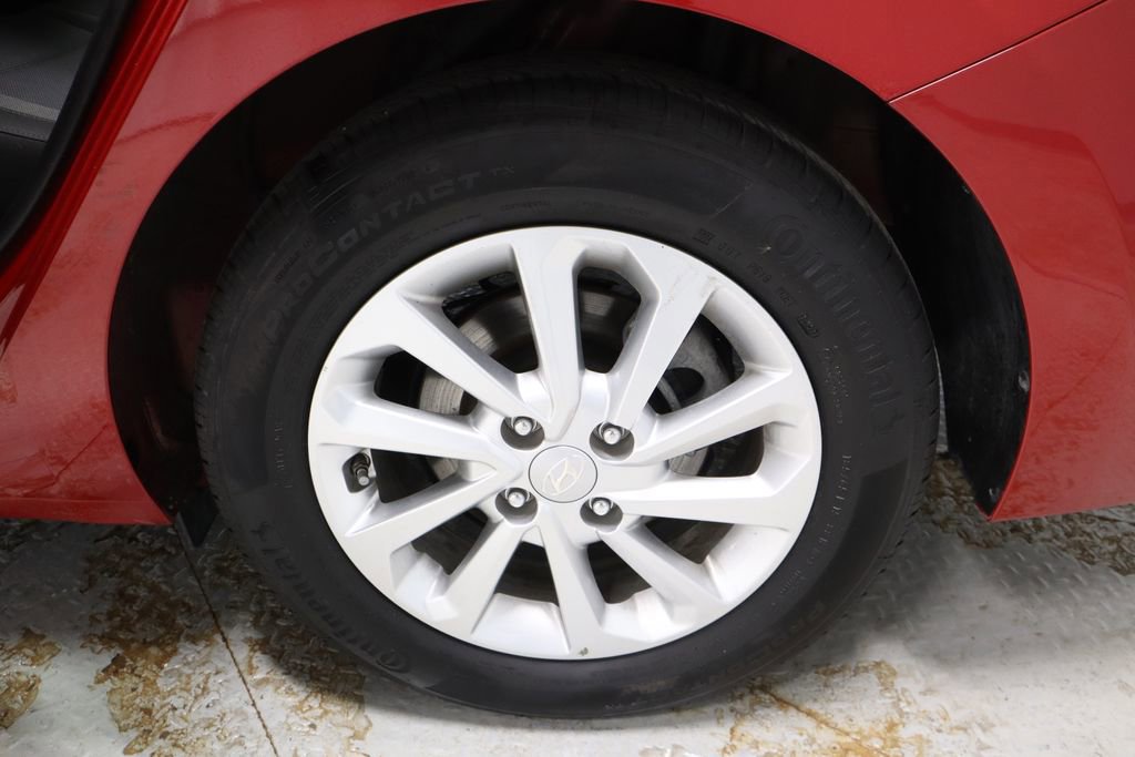 Used 2020 Hyundai Accent SEL image 18