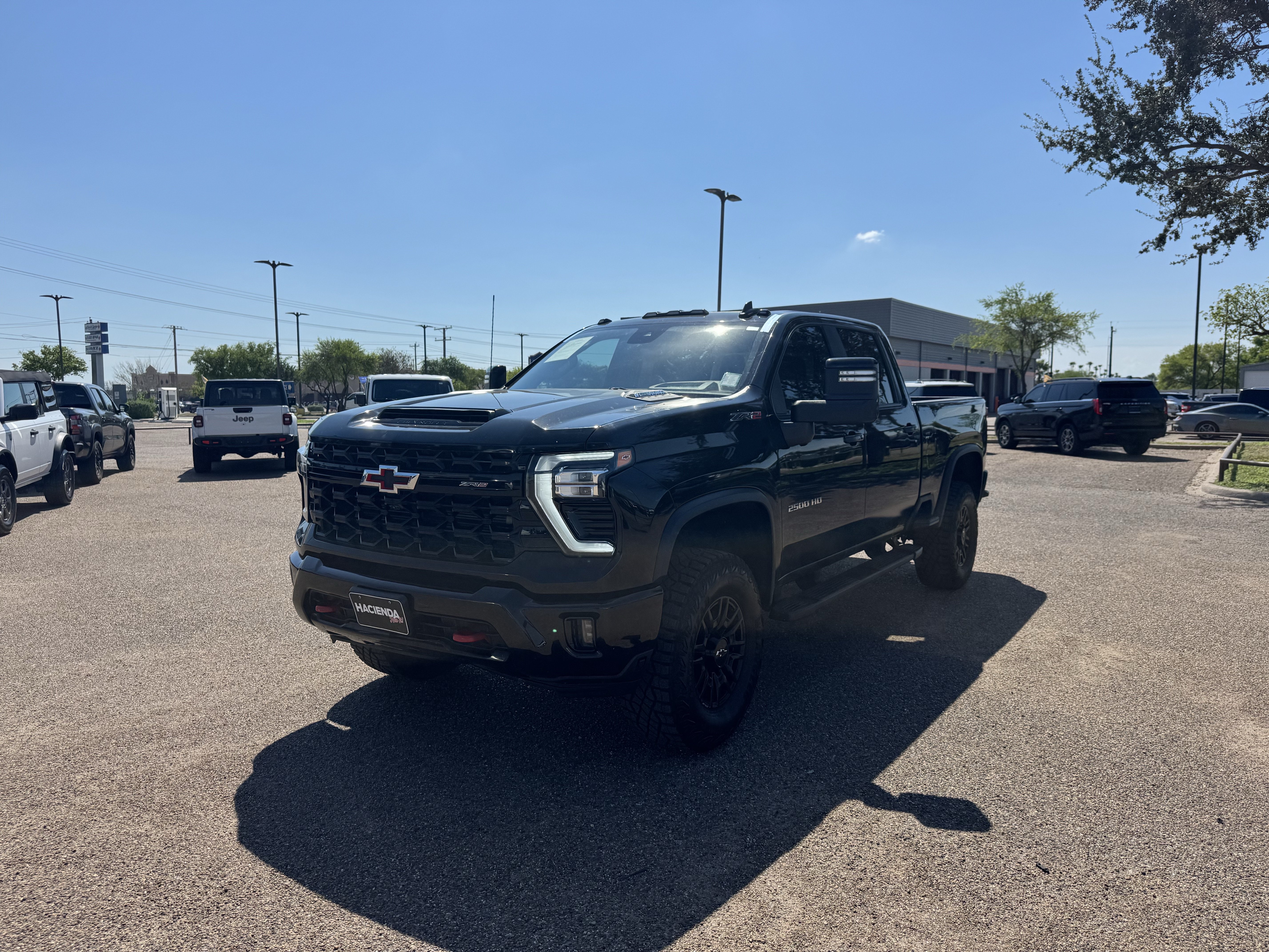 Used 2024 Chevrolet Silverado 2500 ZR2 w/ Technology Package