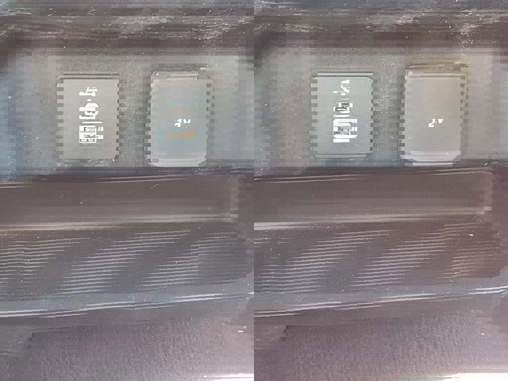 Certified 2024 Ford F350 XLT w/ FX4 Off-Road Package image 19