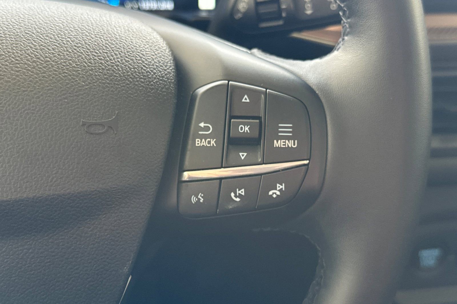 Certified 2025 Ford Bronco Sport Outer Banks w/ Outer Banks Tech Package+ AWD/4WD image 26