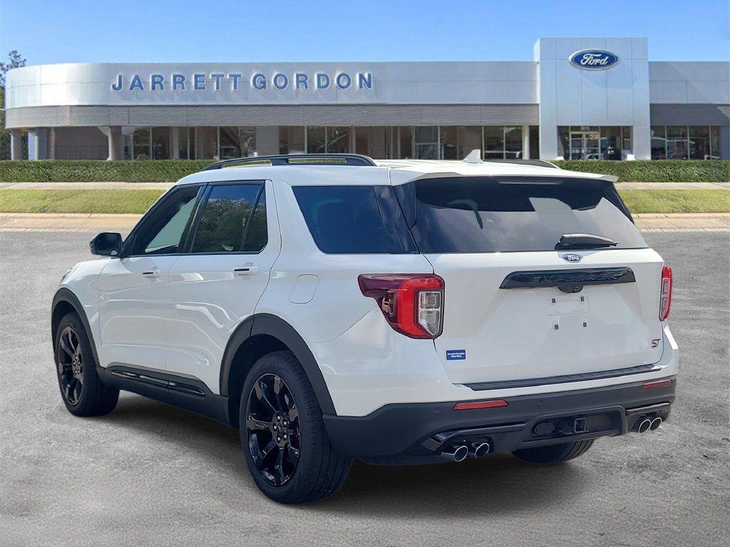 Certified 2023 Ford Explorer ST w/ ST Street Pack RWD image 3