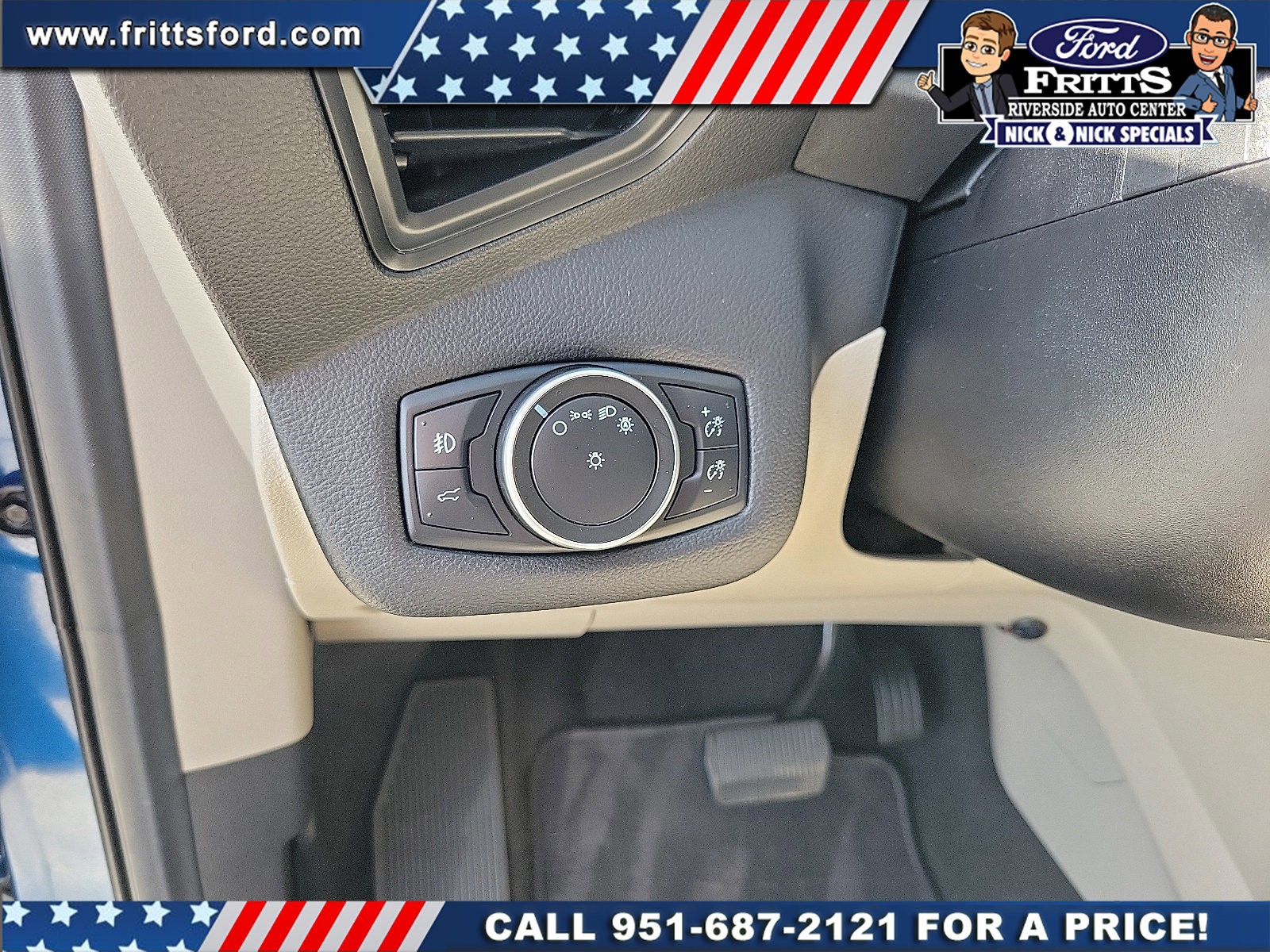 Certified 2019 Ford Escape SEL FWD image 12