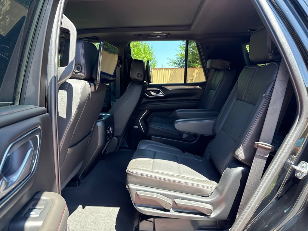 Used 2024 Chevrolet Tahoe RST w/ Luxury Package AWD/4WD image 23