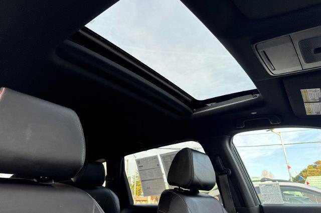 Used 2023 Honda CR-V Sport Touring image 7