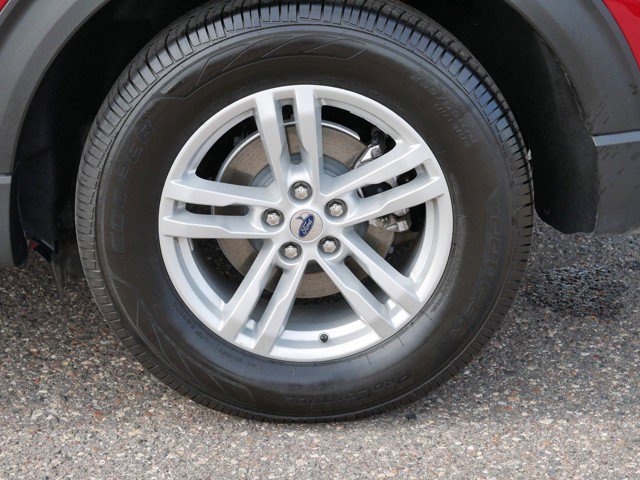 Certified 2022 Ford Explorer XLT w/ Class IV Trailer Tow Package image 11