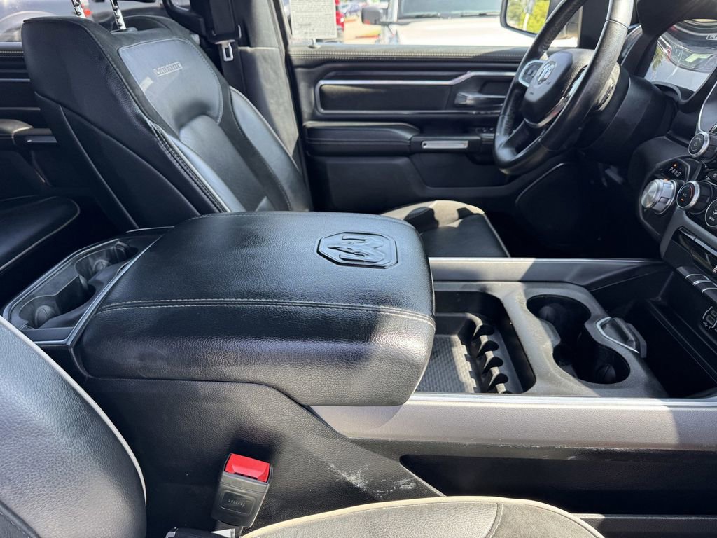 Used 2024 RAM 1500 Laramie AWD/4WD image 8