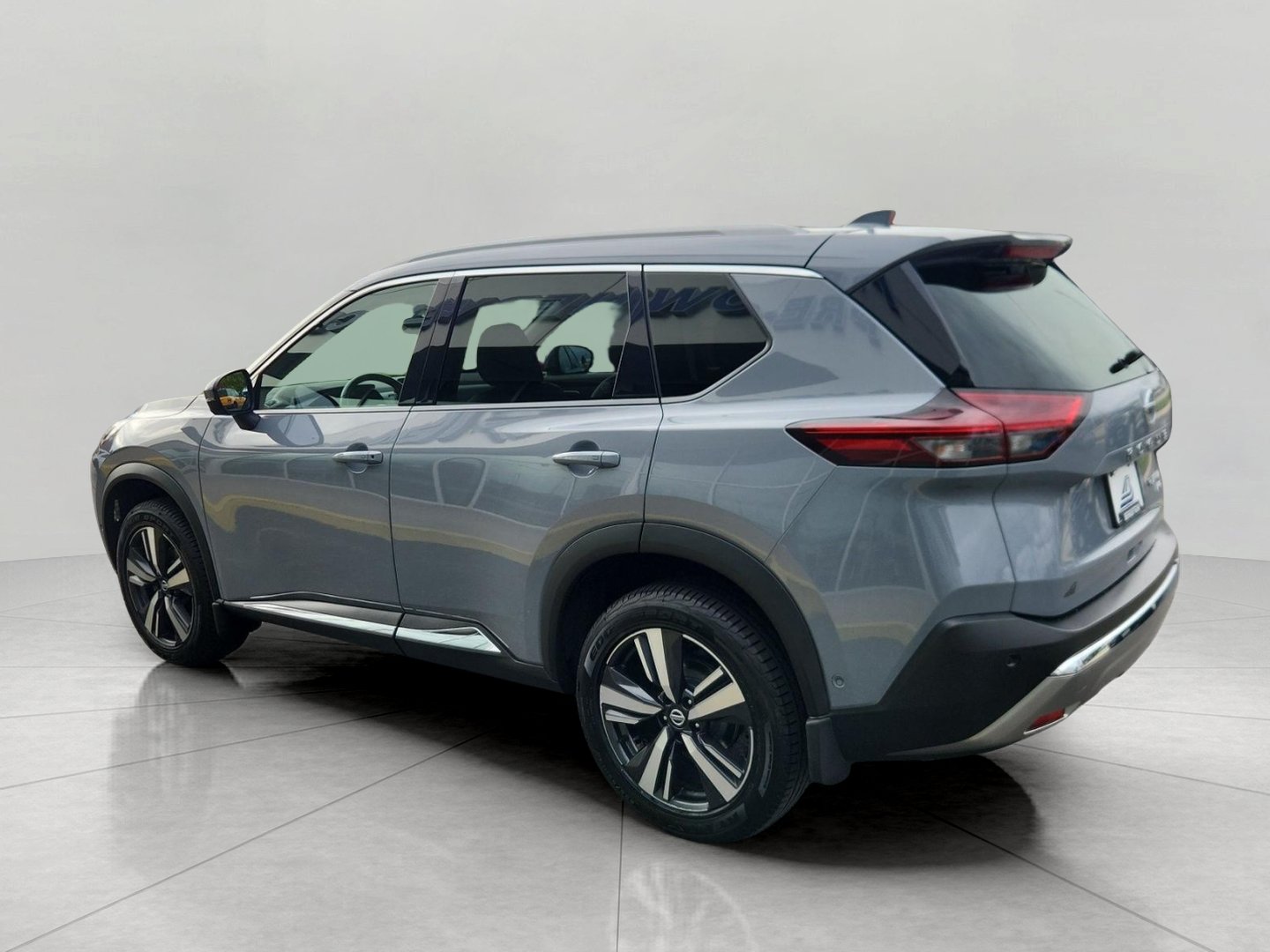 Used 2021 Nissan Rogue Platinum AWD/4WD image 12