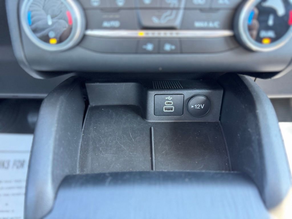 Certified 2025 Ford Escape Active AWD/4WD image 24