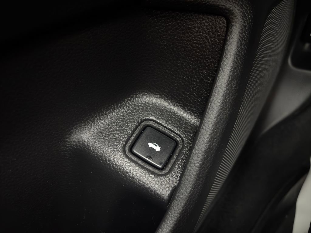 Used 2022 Honda Accord EX-L image 27