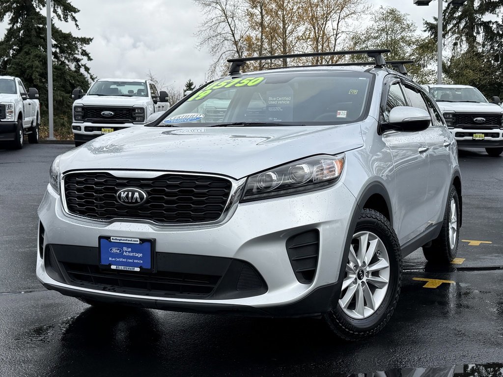 Used 2019 Kia Sorento L image 8