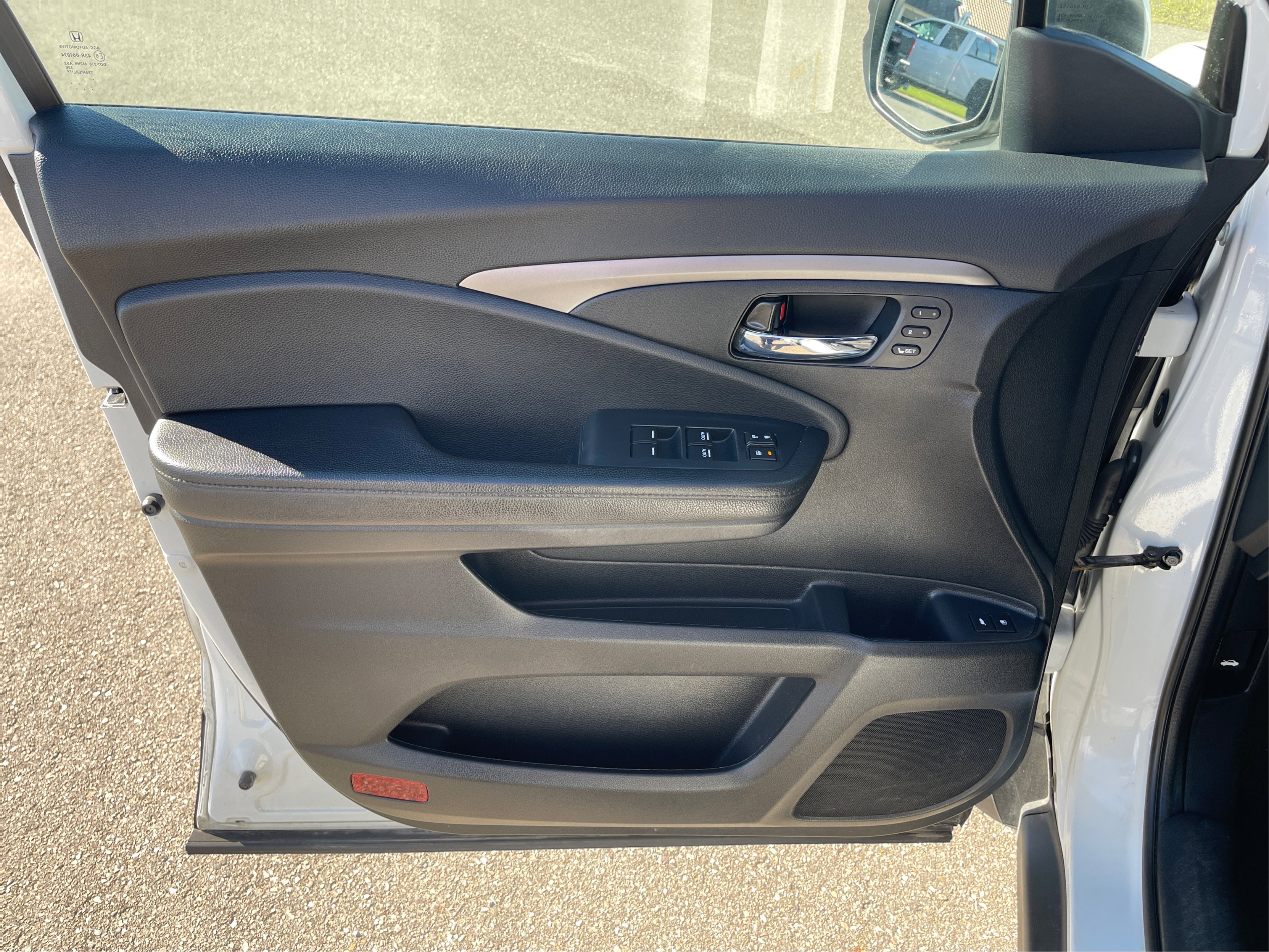 Used 2022 Honda Pilot Black Edition image 21