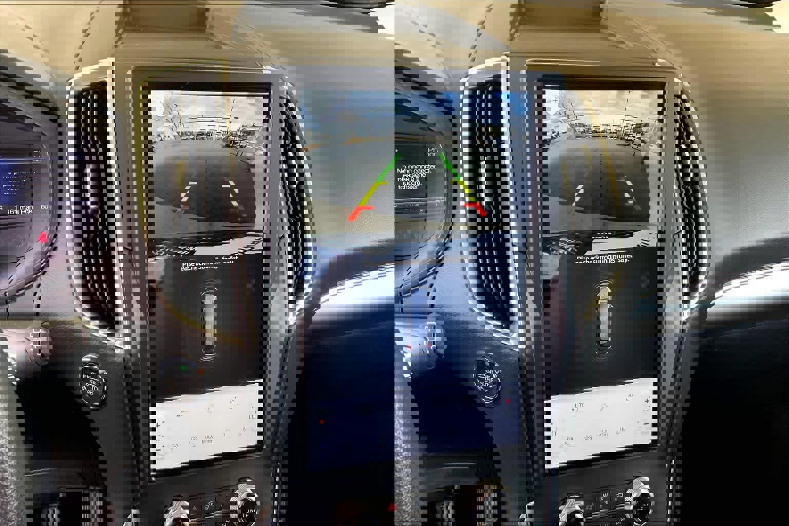 Certified 2022 Ford Edge Titanium image 29