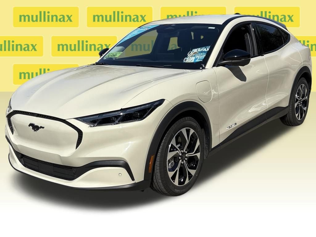 Certified 2025 Ford Mustang Mach-E Select w/ Comfort Package Lite image 6