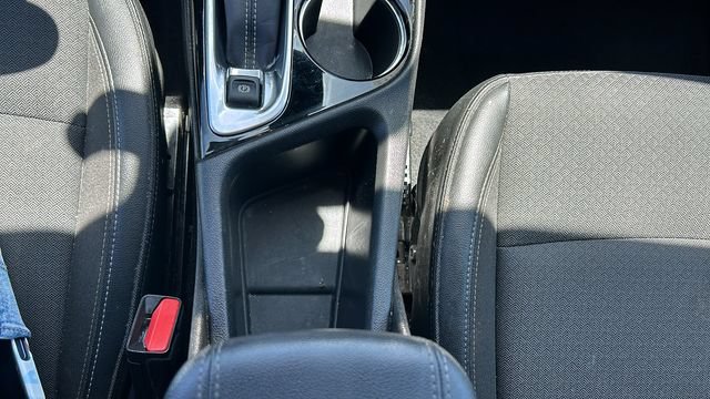 Used 2020 Buick Encore GX Preferred w/ Sport Touring Package FWD image 23