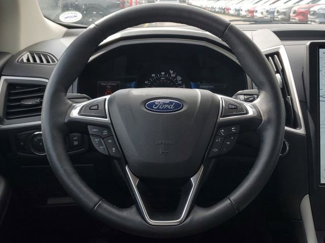 Certified 2022 Ford Edge SEL w/ Convenience Package image 30