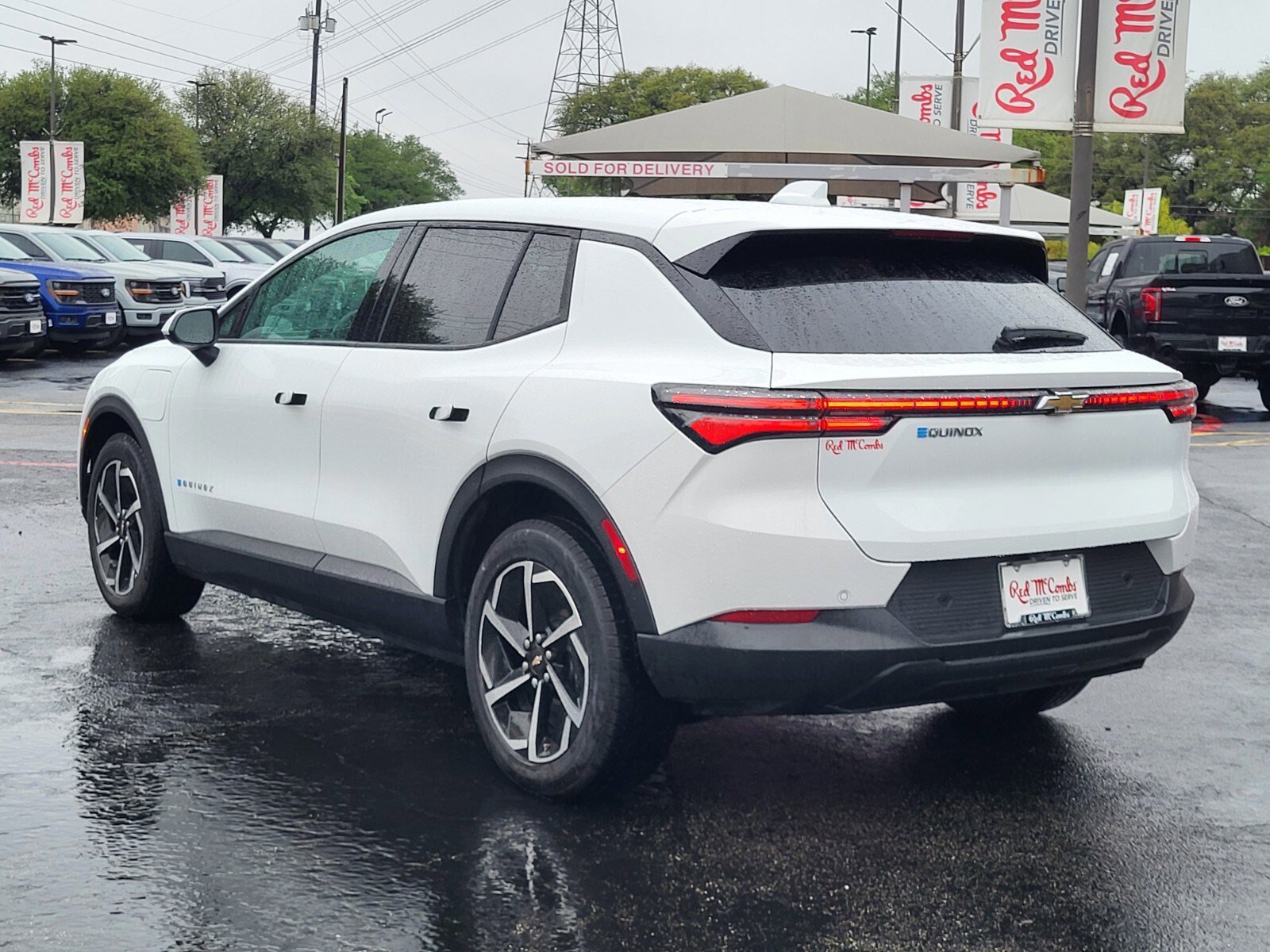 Used 2025 Chevrolet Equinox EV LT image 5